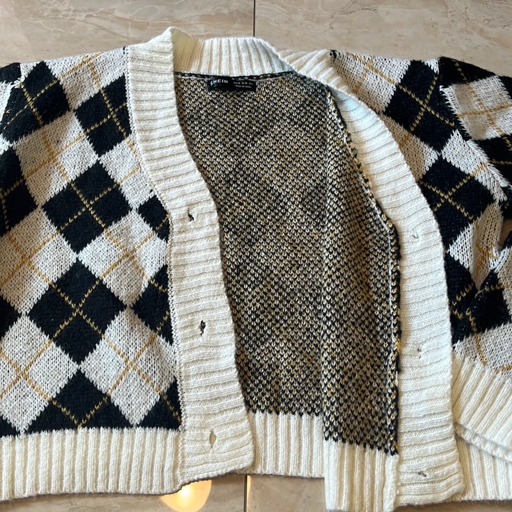 Argyle plaid cropped cardigan - Picture 7 of 8